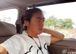 “80后的王宝强开什么车？你一定猜不到”